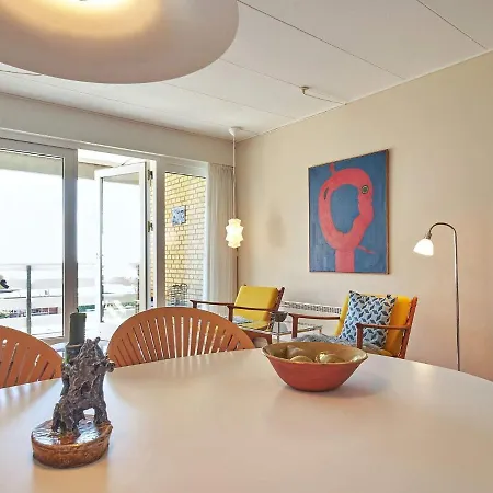 Comfortable Seaside Retreat - By Traum