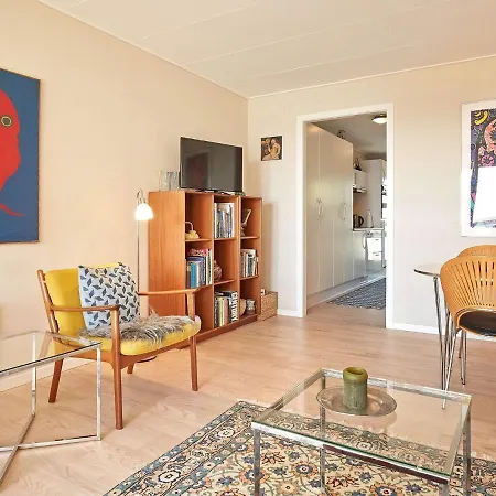 Comfortable Seaside Retreat - By Traum *